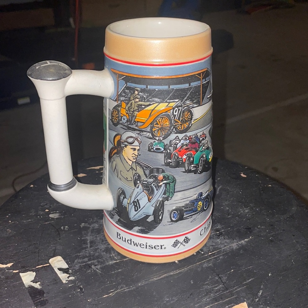 1990 Budweiser Salutes Chasing the Checkered Flag Limited Edition Stein NIB